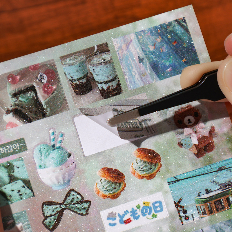 Embellishments For Scrapbooking - كتاب ملصقات لطيف بتصميم متجر بقالة